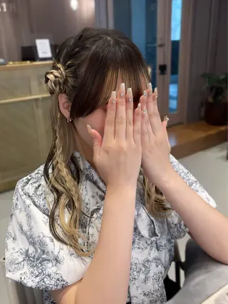 ロング 韓国/透明感カラー さなのヘアスタイル