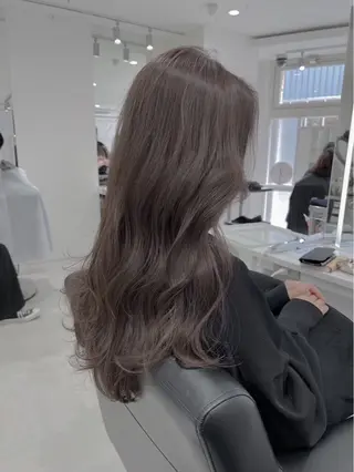 ロング カラー 🖤:抜け感×大人 透明感カラー/Aoiのヘアスタイル