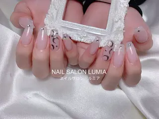 ネイル ネイルサロン ルミア Lumia 店長のネイルデザイン