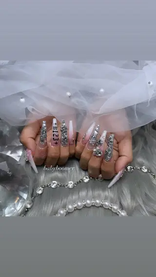 ネイル 加納 莉音のネイルデザイン