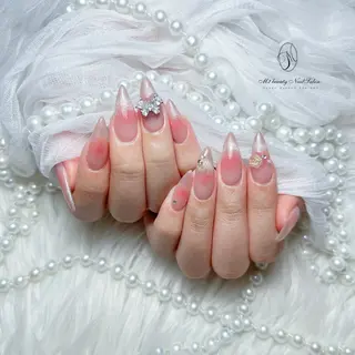 ネイル M2 BEAUTY Marieのネイルデザイン