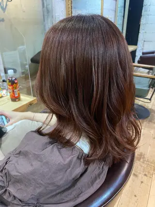 ミディアム カラー 【韓国レイヤー特化 ハッシュカット】のヘアスタイル