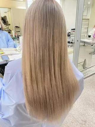 セミロング カラー レイヤーウルフ エクステ磯部のヘアスタイル