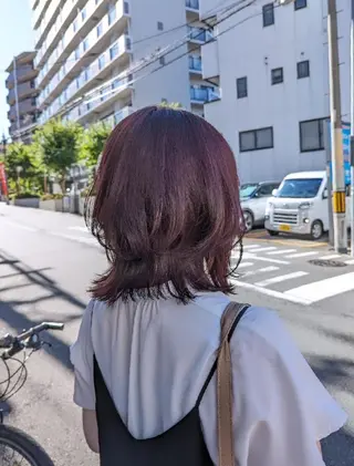 ミディアム 中野 雅子のヘアスタイル