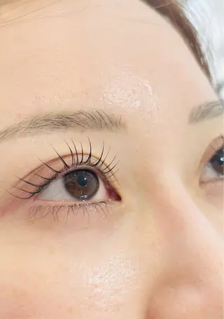 マツエク・マツパ 堀口 彩佳のヘアスタイル