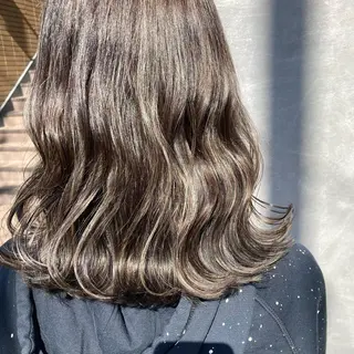 ミディアム カラー 青田 明日海のヘアスタイル