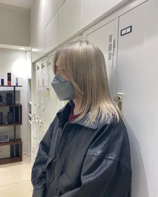 ロング 透明感カラー/ 松井克樹のヘアスタイル