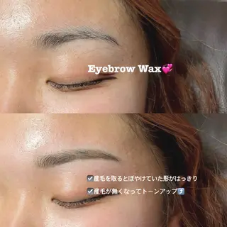 アイブロウ 𓊆ᶠᵉᵉʸ𓊇 ᶜᴴᴵᴴᴬᴿᵁのマツエク・マツパデザイン