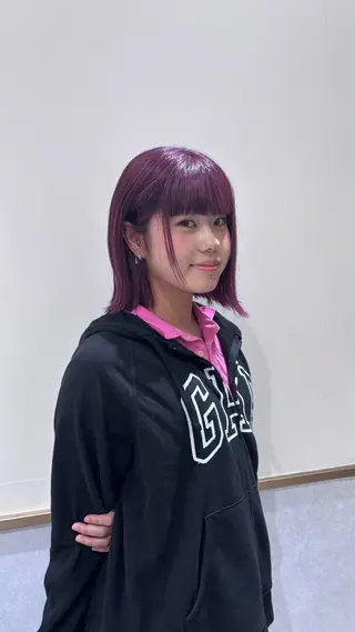 ショート ハイトーン/レイヤー KYOKA🩶のヘアスタイル