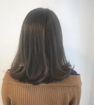ミディアム カラー DopeLIT モデル募集中のヘアスタイル