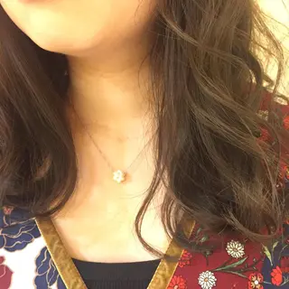 セミロング カラー 加藤 綾華のヘアスタイル