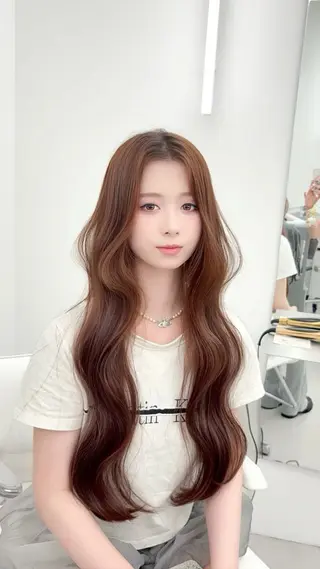 ロング カラー 韓国ヘア/レイヤー/ 顔まわり足立遥奈のヘアスタイル