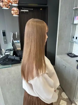 ミディアム カラー AYAKASA 暖色カラー/レイヤーのヘアスタイル