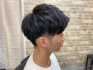 ショート メンズ 山口 拓己のヘアスタイル