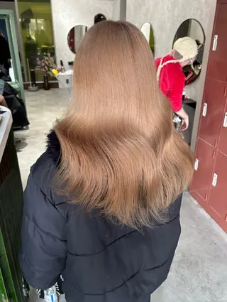 ロング カラー 🧡梅田ハイトーン カラー🧡runaのヘアスタイル