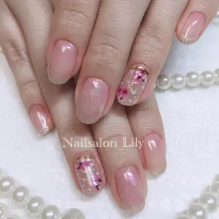 ネイル Nailsalon Lilyのネイルデザイン