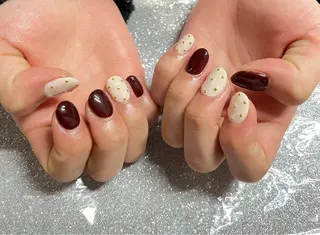 ネイル VIERU 🌈🎀💖のネイルデザイン