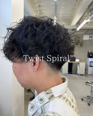 パーマ メンズ 【メンズパーマ】 SiLO  三宅のヘアスタイル