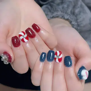 ネイル Queens PUPUのネイルデザイン