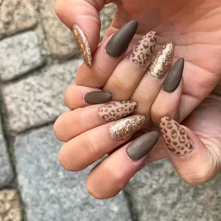 ネイル crestnail所属・小林 束紗のネイルデザイン
