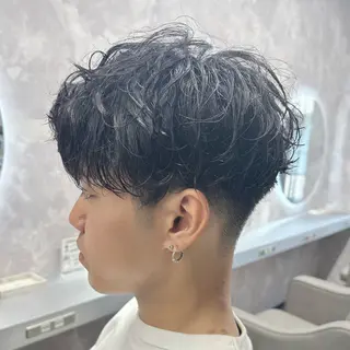 ショート パーマ メンズ メンズパーマ🔵 ハイトーン✨原田慎也のヘアスタイル