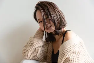 ショート カラー robe所属・ツジガキ ユウスケのヘアスタイル