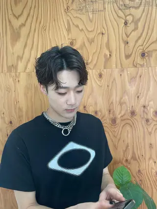 ショート パーマ メンズ isi(イシ)所属・isi／門真／古川橋 EITOのヘアスタイル