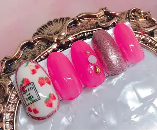 ネイル CROWN プライベートサロンのネイルデザイン