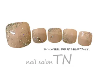 ネイル 矢川 まどかのネイルデザイン