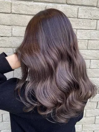 カラー 艶髪カラー💕吉田 早弥のヘアスタイル