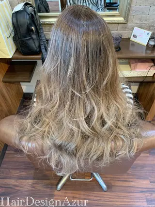 ロング カラー HairDesign Azurのヘアスタイル