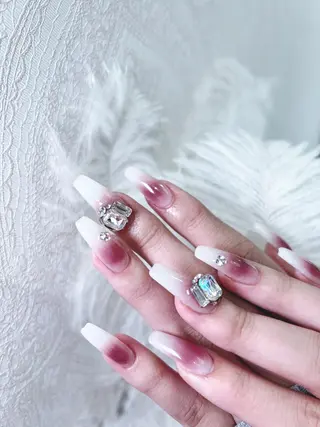 ネイル Ubuntu🎀 ネイルサロン✨のネイルデザイン