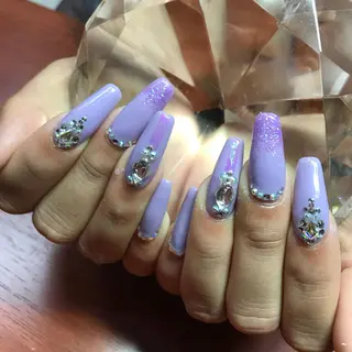 ロング ネイル 《LB》ラブリエ Nail&eyeのマツエク・マツパデザイン