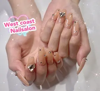 ネイル リボン、ガーリー パーツ放題専門店のネイルデザイン