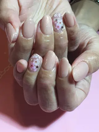 ネイル 古川 里美のネイルデザイン