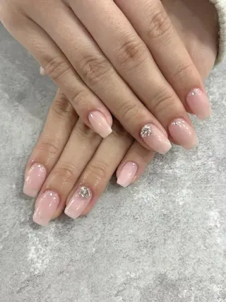 ネイル La Bell R  ～ラヴェル アール～所属・LA Bell Rのネイルデザイン