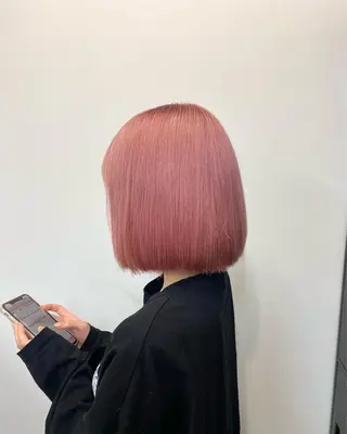 ショート sunc所属・梅田l大人韓国ヘア レイヤー×艶カラーのヘアスタイル