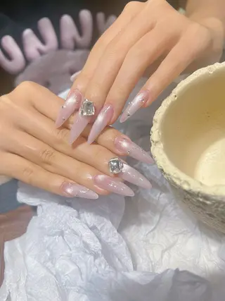 ネイル Minette nailHuongのネイルデザイン