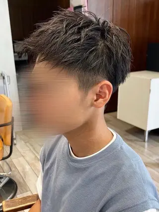 ショート メンズ おもだか　がく /レディースカットのヘアスタイル