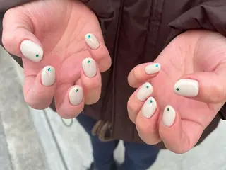 ネイル 友田 晴香のネイルデザイン