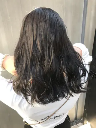 セミロング カラー 赤み消し韓国ヘア レイヤー縮毛🤍渡邉のヘアスタイル