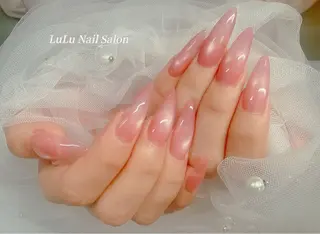ネイル LULU Nail  Salon 新宿所属・LU LU NailSalonのネイルデザイン