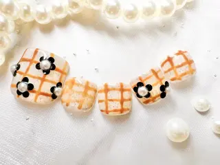 ネイル 寺井 美空のネイルデザイン