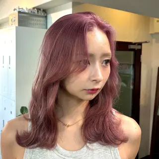 セミロング カラー 🌈艶ハイトーン🌈 心を込めます🤝涼介のヘアスタイル