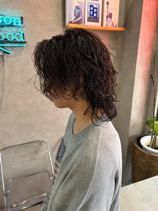 ミディアム パーマ メンズ 長谷川 湧のヘアスタイル