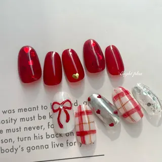 ネイル Eight plusのネイルデザイン