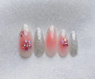 ネイル nail lumièreのネイルデザイン