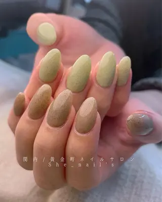 ネイル Blushオーナー Shiinaのネイルデザイン