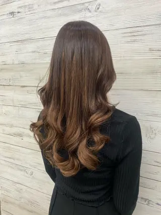 ロング カラー ヘアアレンジ LAVENDIA Azabu所属・LAVENDIA 初音のヘアスタイル