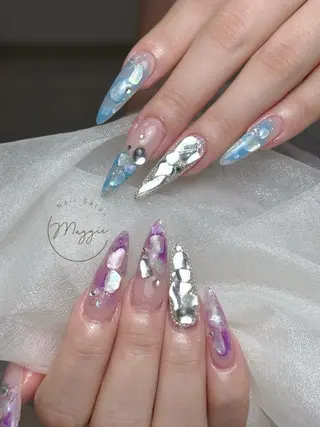 ネイル Maggie Nail🦩のネイルデザイン